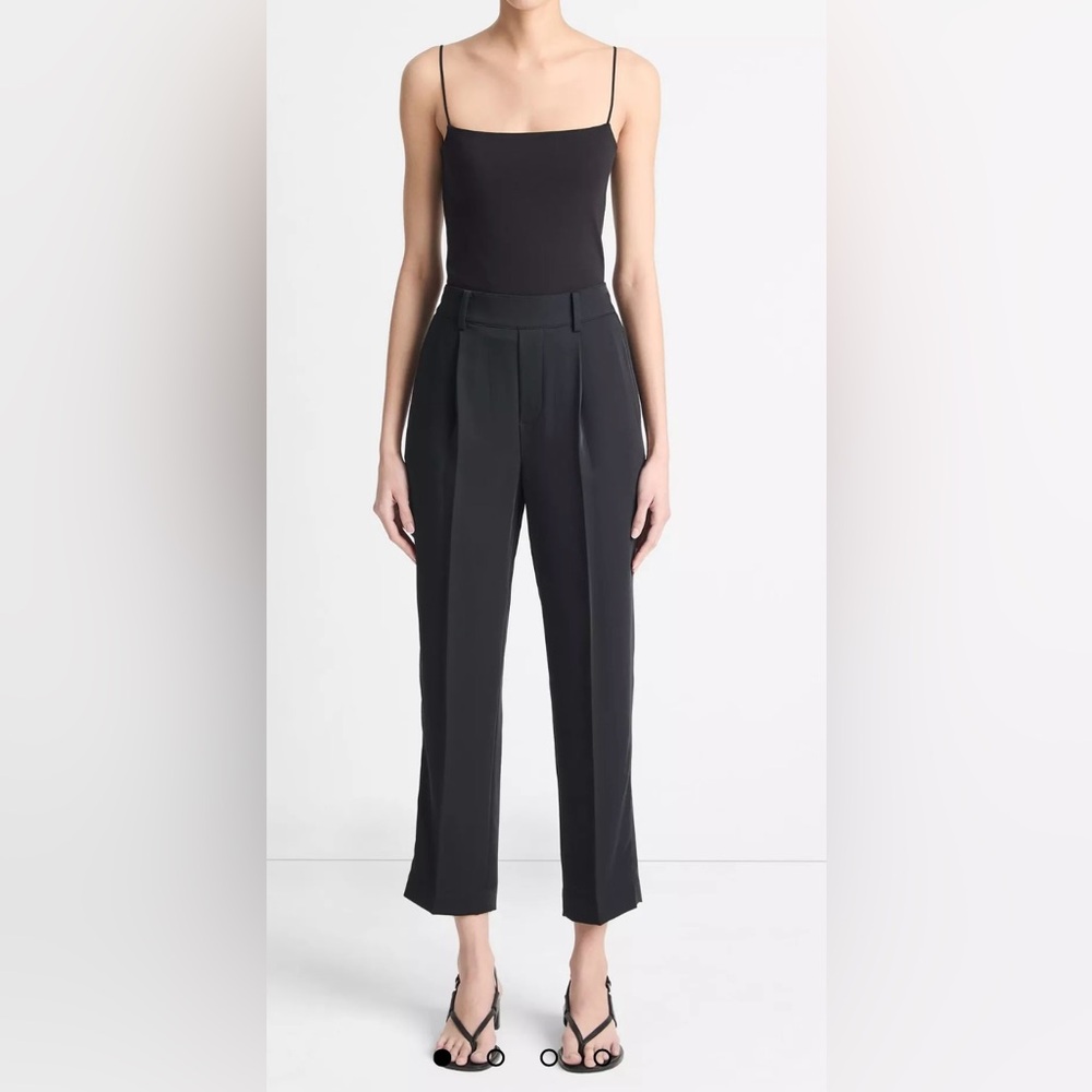 Vince Mid Rise Tapered Pull On Pant in Black Size XS